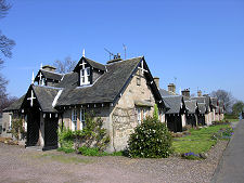 Cottages in Dunmore