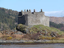 Tioram Castle