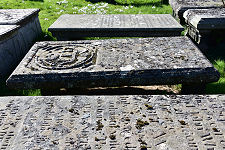 Table Graves