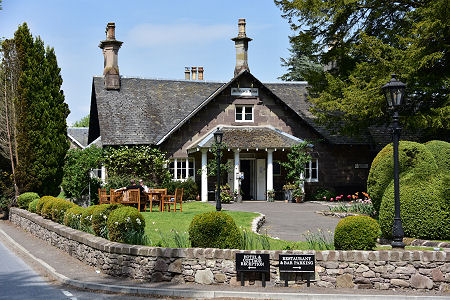 Meikleour Arms Hotel and Restaurant