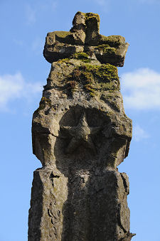 Mercat Cross