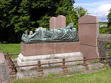 Tomb of James Duncan