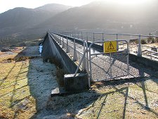 Mullardoch Dam, North End