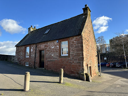 Old Bridge House Seen from the Bridge Approach