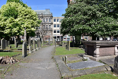 The Howff, Looking North