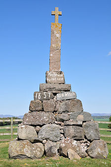Maggie Wall's Memorial