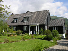 Houses in Ardentinny