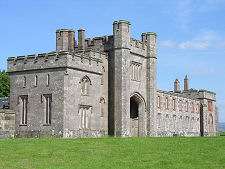 Castle Toward's Court of Offices