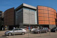 Centre West: Shopping Area