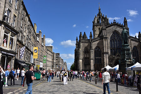 The High Street During the Fringe, Post-Covid