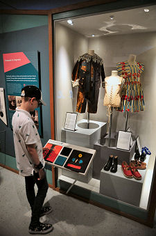 Interaction in Gallery 1