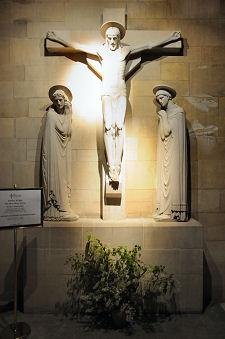 Statues, Top of the Calvary Stair