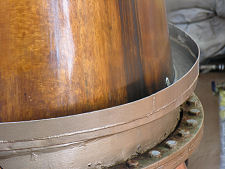 Collar to Collect the Cooling Water