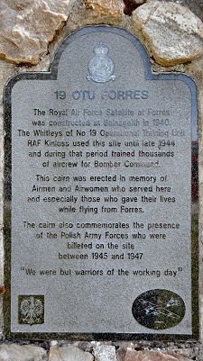 Plaque on Front of Memorial