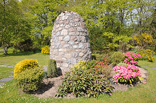Side View of Memorial