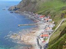 Crovie at Lower Tide