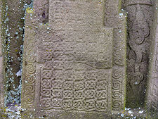 Carving on Cross Shaft