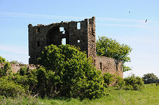 West End of Saltcoats Castle