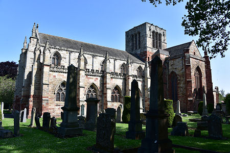 St Mary's Church, Haddington, from the South