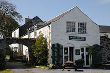 Elizabeth Sykes Batiks