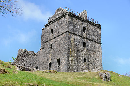 Carnasserie Castle from the South-East