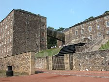 Mill 3, Bridge and Visitor Centre