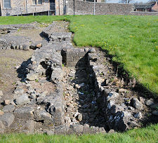 Walls of the East Range