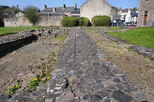 Thickness of the Refectory Wall