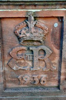 Extremely Rare Edward VIII Crest