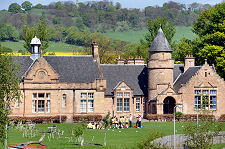 Low Port Primary School