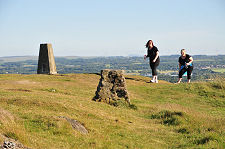 Summit of Dechmont Law