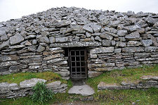 Door to Main Passage, Long Cairn