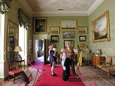 Long Drawing Room