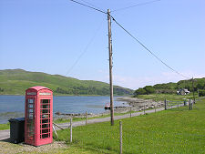 Faded Phonebox in Croggan