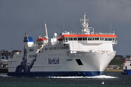 Hamnavoe Leaving Stromness