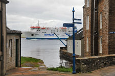 Hamnavoe Arriving at Stromness