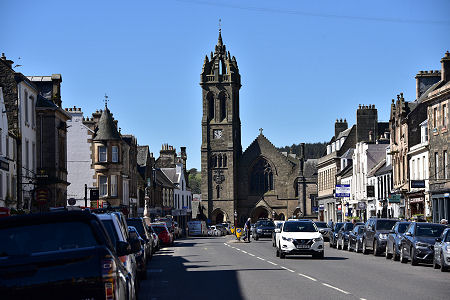 Old Parish Church from the the High Street