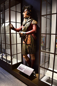 Carved Rattray Highlander