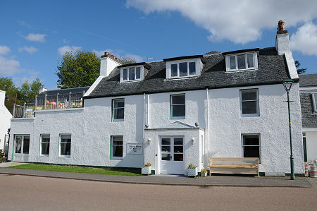 Tigh an Eilean Hotel