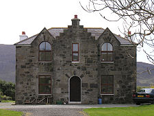 Lochbay House