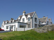 Lochboisdale Hotel