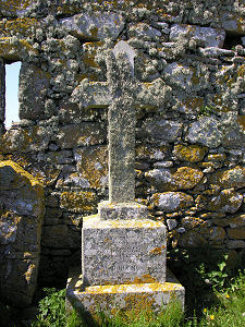 Cross & Caibeal Dhairmaid Gable