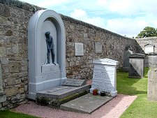 Tommy Morris's Grave