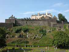 Outer Close from Gowan Hill