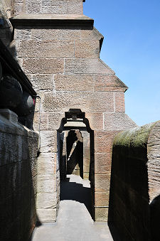 Lower Level of the Crown