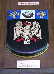 Crest of the Shaws of Chapelverna