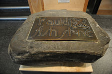 Ye Auld Fish Stane
