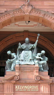 Statue of St Mungo at Kelvingrove
