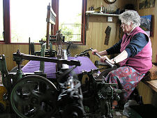 Harris Tweed Weaver, Harris